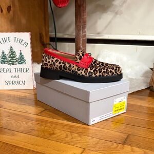 L’IDEA Leopard Print Women's Loafers with Red Accents